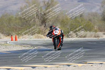 media/Apr-20-2025-CVMA (Sun) [[39090e8767]]/Race 2-Supersport Middleweight/